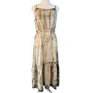 Elegant Tie-Dye Maxi Dress